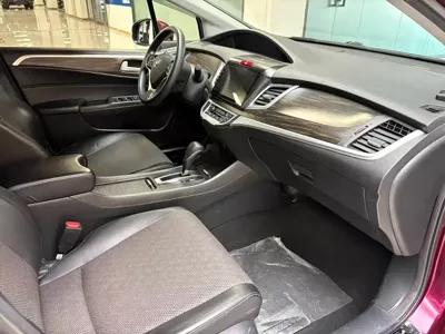 Honda Jade