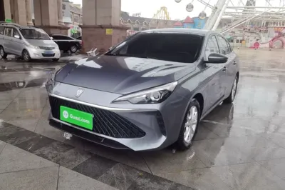 Roewe i5
