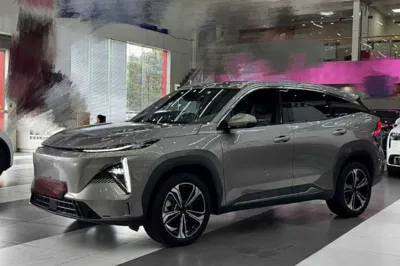Geely Galaxy L7