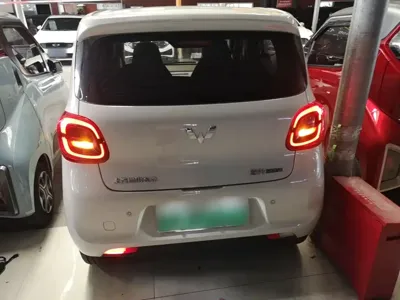 Wuling MINIEV