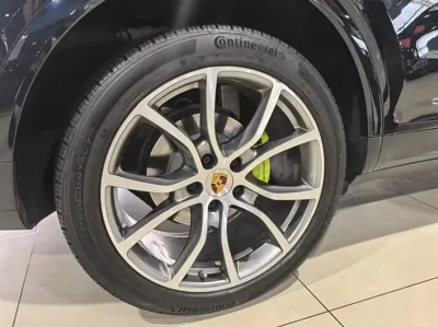 Porsche Cayenne Hybrid