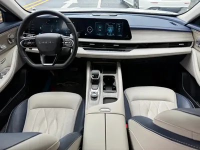 Chery Arrizo 8