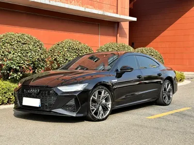 Audi A7L