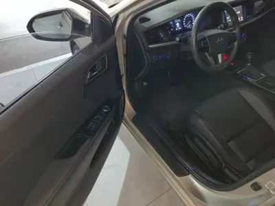 Hyundai Mistra