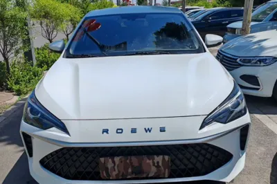 Roewe i5