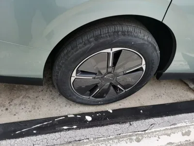 SAIC MAXUS Dajia 7