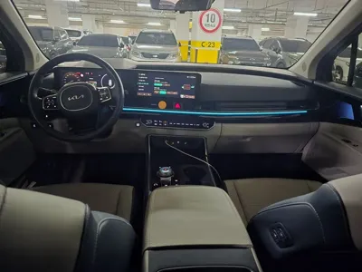Kia Canival