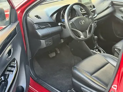 Toyota Yaris L