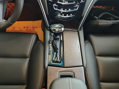Cadillac XTS