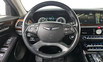 Genesis EQ900