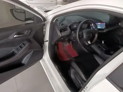 MG MG5