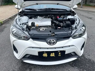 Toyota Yaris L