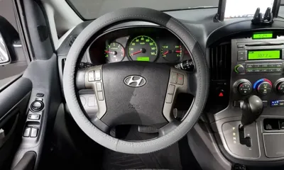 Hyundai Starex