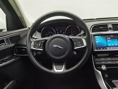 Jaguar XEL