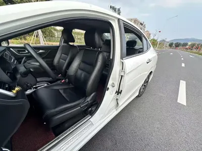 Honda Crider
