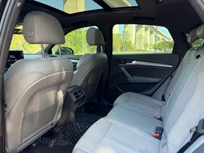 Audi Q5L Sportback