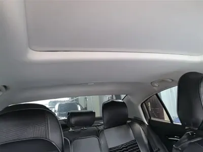 Roewe i5