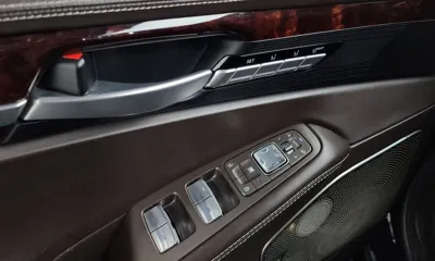 Genesis EQ900