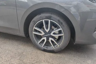 Roewe D6