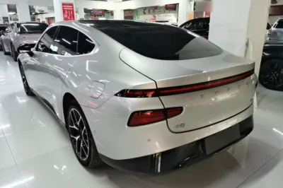 Xpeng P7