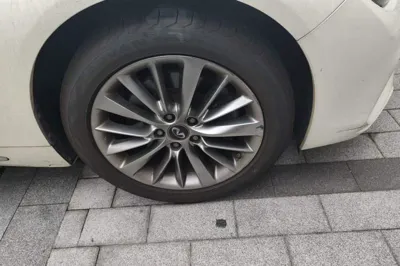 Infiniti Q50L