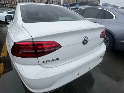 Volkswagen Lamando