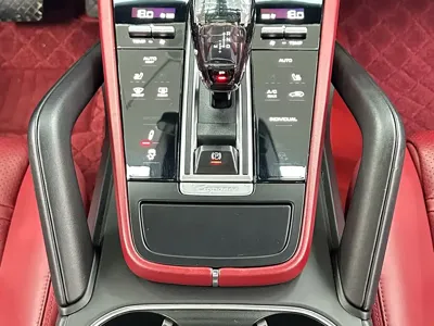 Porsche Cayenne Hybrid