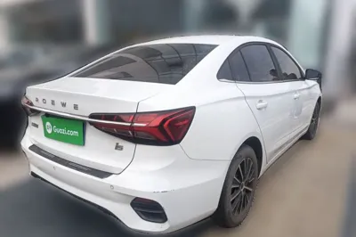 Roewe i5