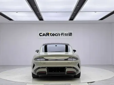 Xiaomi SU7