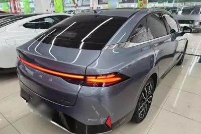 Xpeng P5