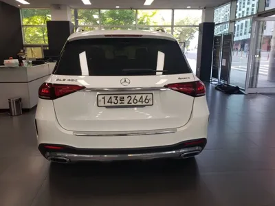 Mercedes-Benz GLE-Class