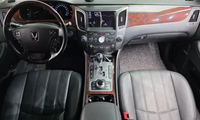 Hyundai Equus