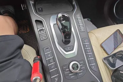 WEY VV6