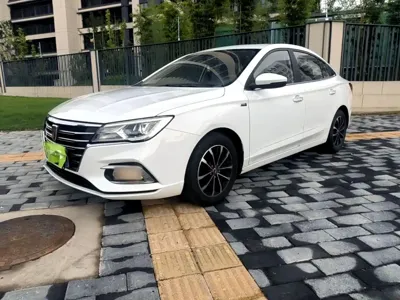 Roewe i5