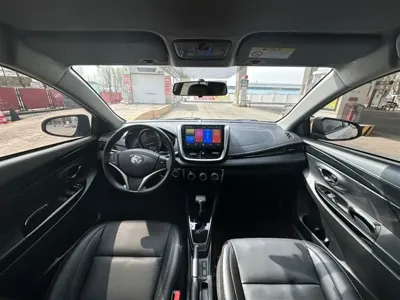 Toyota Yaris L