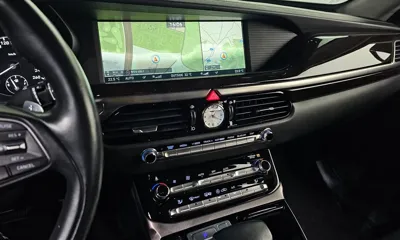 Genesis EQ900