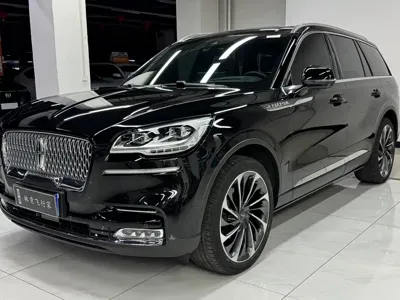 Lincoln Aviator