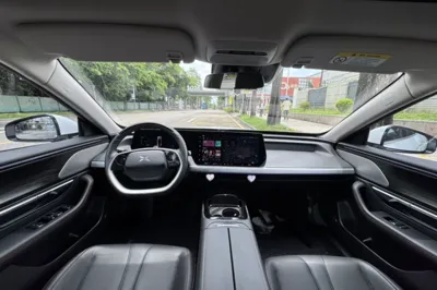 Xpeng P7