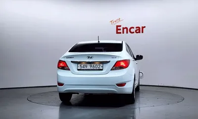 Hyundai Accent