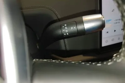 Li Auto L8