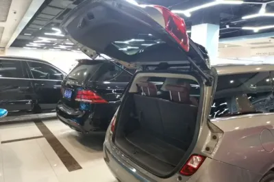 Buick GL6