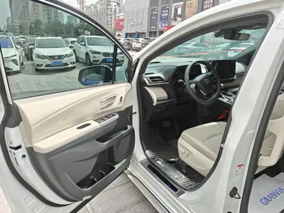 Toyota Granvia