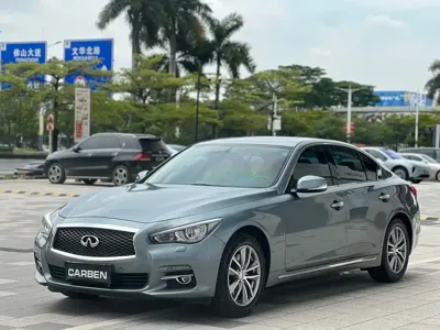 Infiniti Q50L