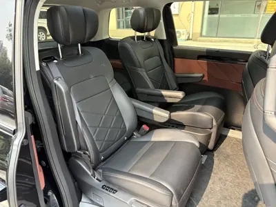 GAC Motor Trumpchi E8 PHEV