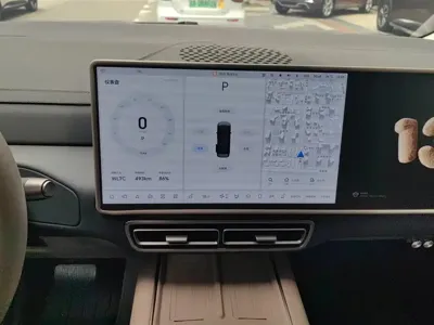 Li Auto Li MEGA