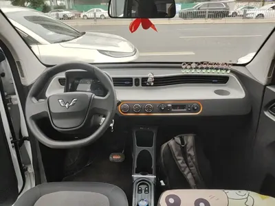Wuling MINIEV