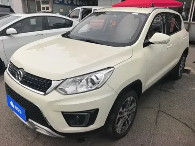 BAIC Senova X35