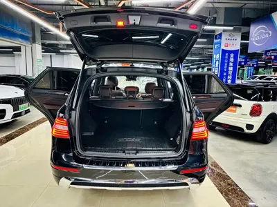 Mercedes-Benz M-Class