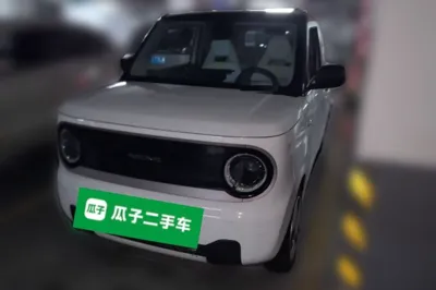 Geely Galaxy Panda