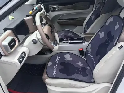 Geely ICON